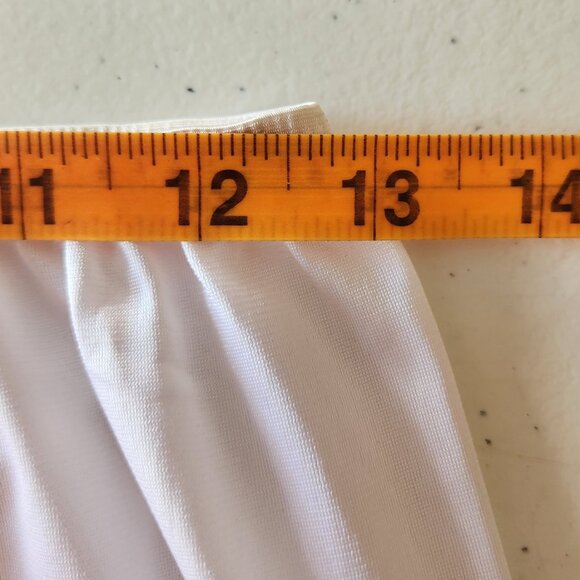 Vassarette White Half Slip Size 20 L Lace Hem Nylon - Picture 3 of 7